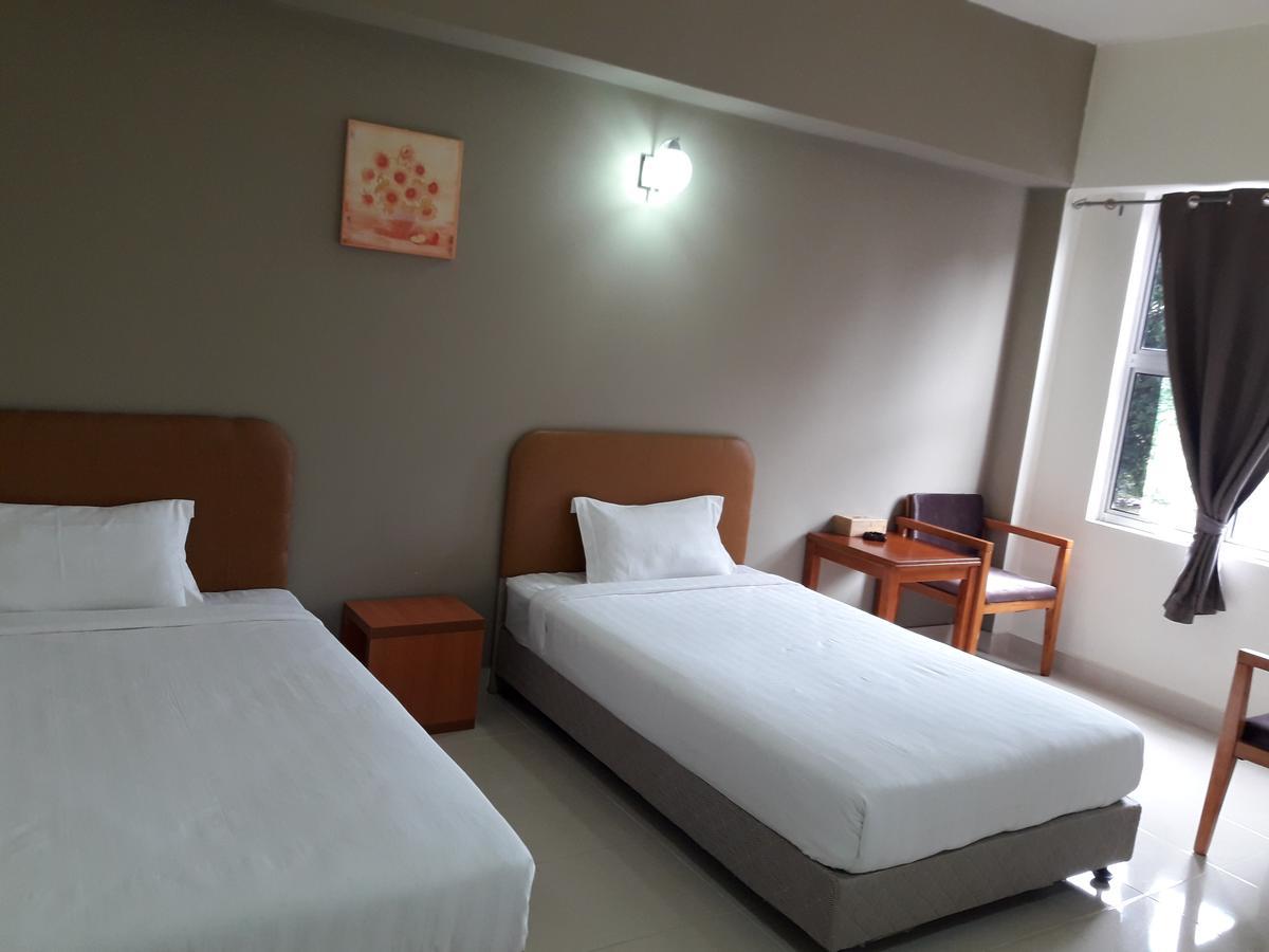 Hotel 126 Sepang Dış mekan fotoğraf
