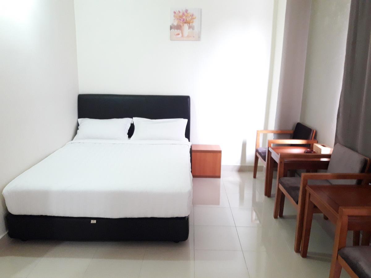 Hotel 126 Sepang Dış mekan fotoğraf