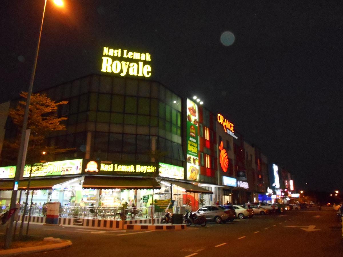 Hotel 126 Sepang Dış mekan fotoğraf
